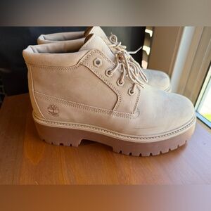 Timberland Youth Nellie Stonestreet Platform Boots Youth size 6.5 light beige